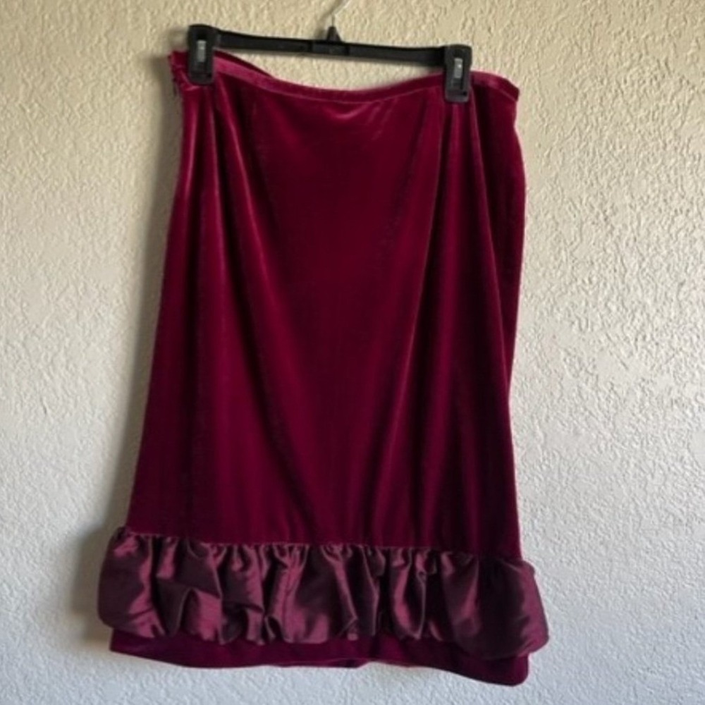 Grace Elements‎ Womens Size 10 Burgundy Velour Ruffle Hem Skirt NWT Holiday
